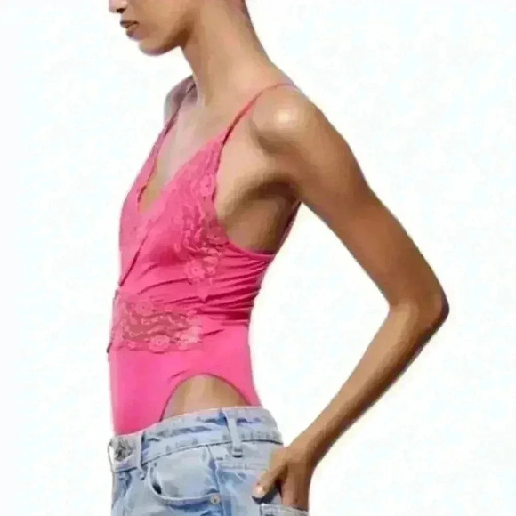 Zara pink  lace bodysuit - Picture 5 of 11